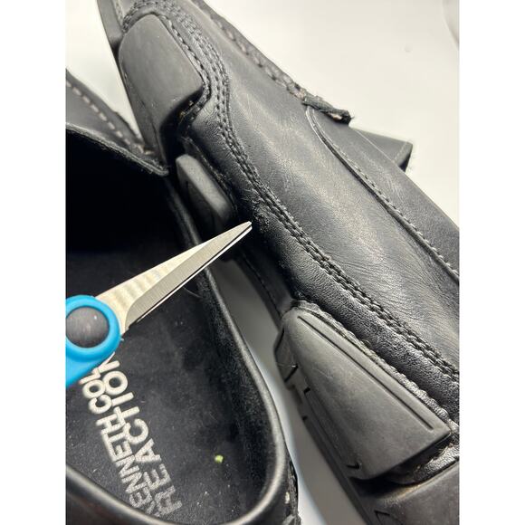 Kenneth Cole Reaction Mens Slip on Moccasin in Black - Picture 3 of 6